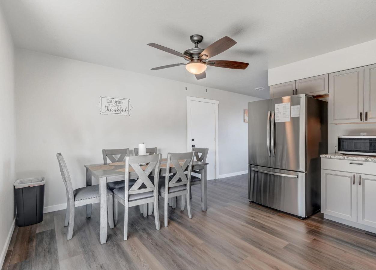 הוילה Pueblo Place Riverwalk Fireplace Pet-Friendly מראה חיצוני תמונה