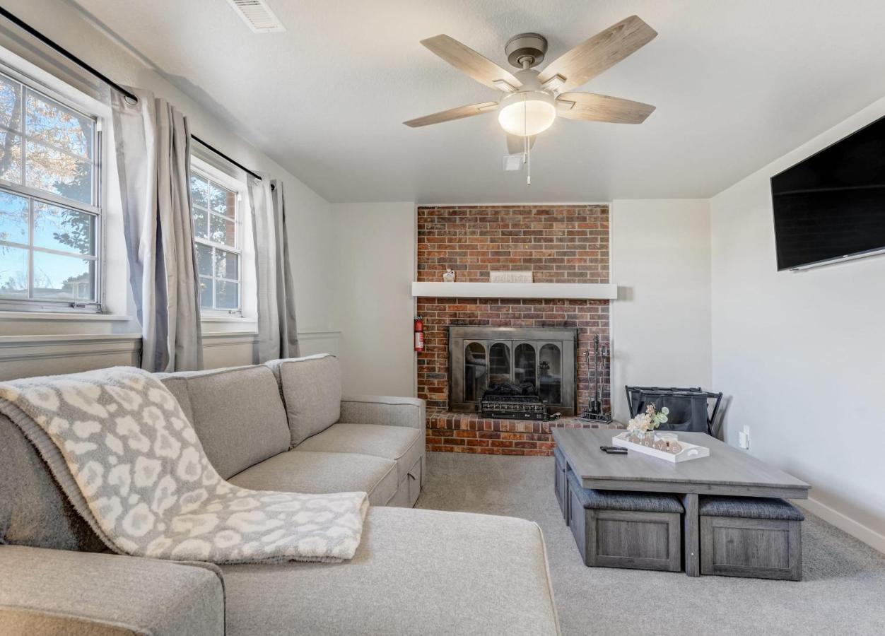 הוילה Pueblo Place Riverwalk Fireplace Pet-Friendly מראה חיצוני תמונה